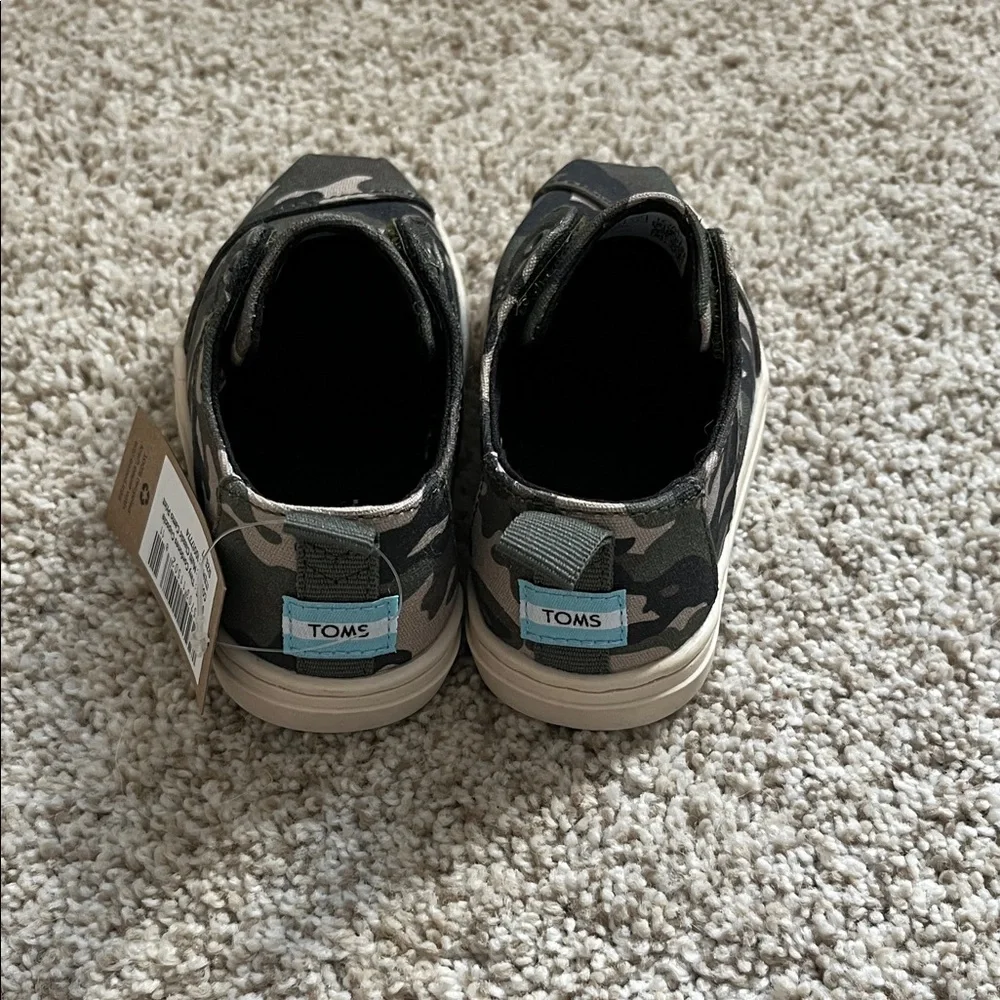 TOMS Toddler Camo Sneakers